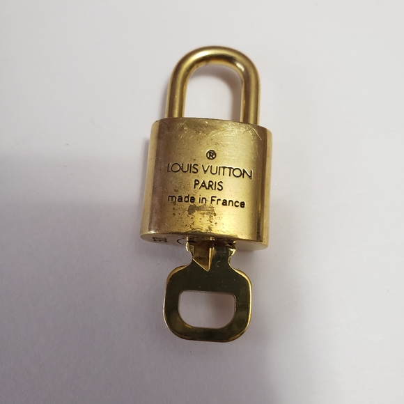 Louis Vuitton Gold Padlock with Key - Picture 8 of 12